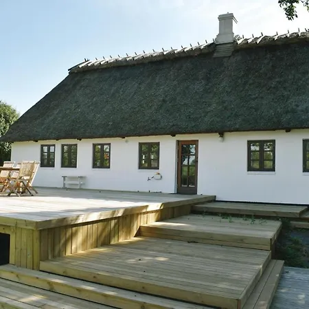 Two-bedroom Holiday In Ferienhaus *
